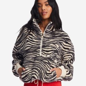 Billabong half zip fleece pullover.
